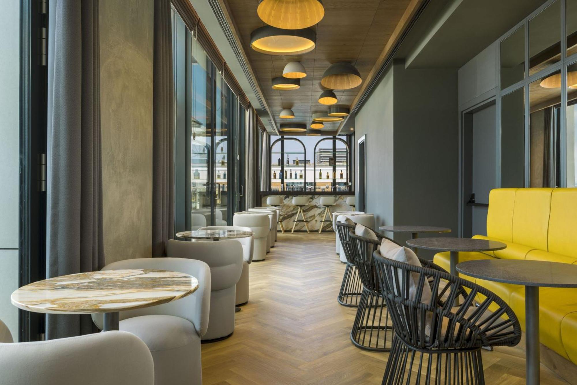Four Points By Sheraton Budapest Danube Exterior foto